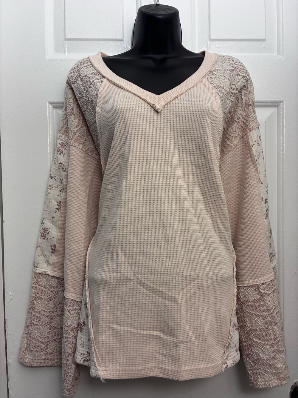 POL Clothing Waffle Knit Patchwork Floral Lace Top Boho Rose Blush size L